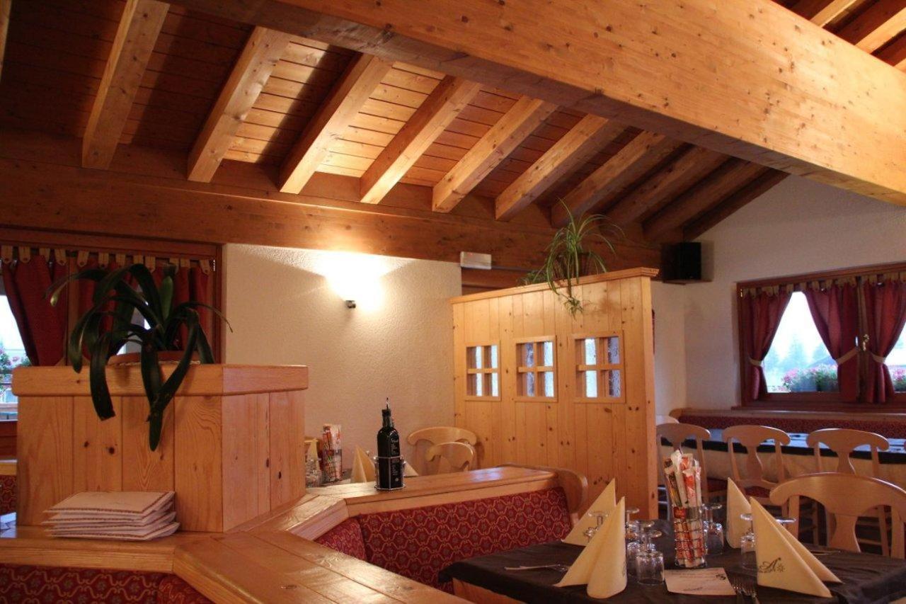 Albergo Bucaneve Campodolcino Buitenkant foto