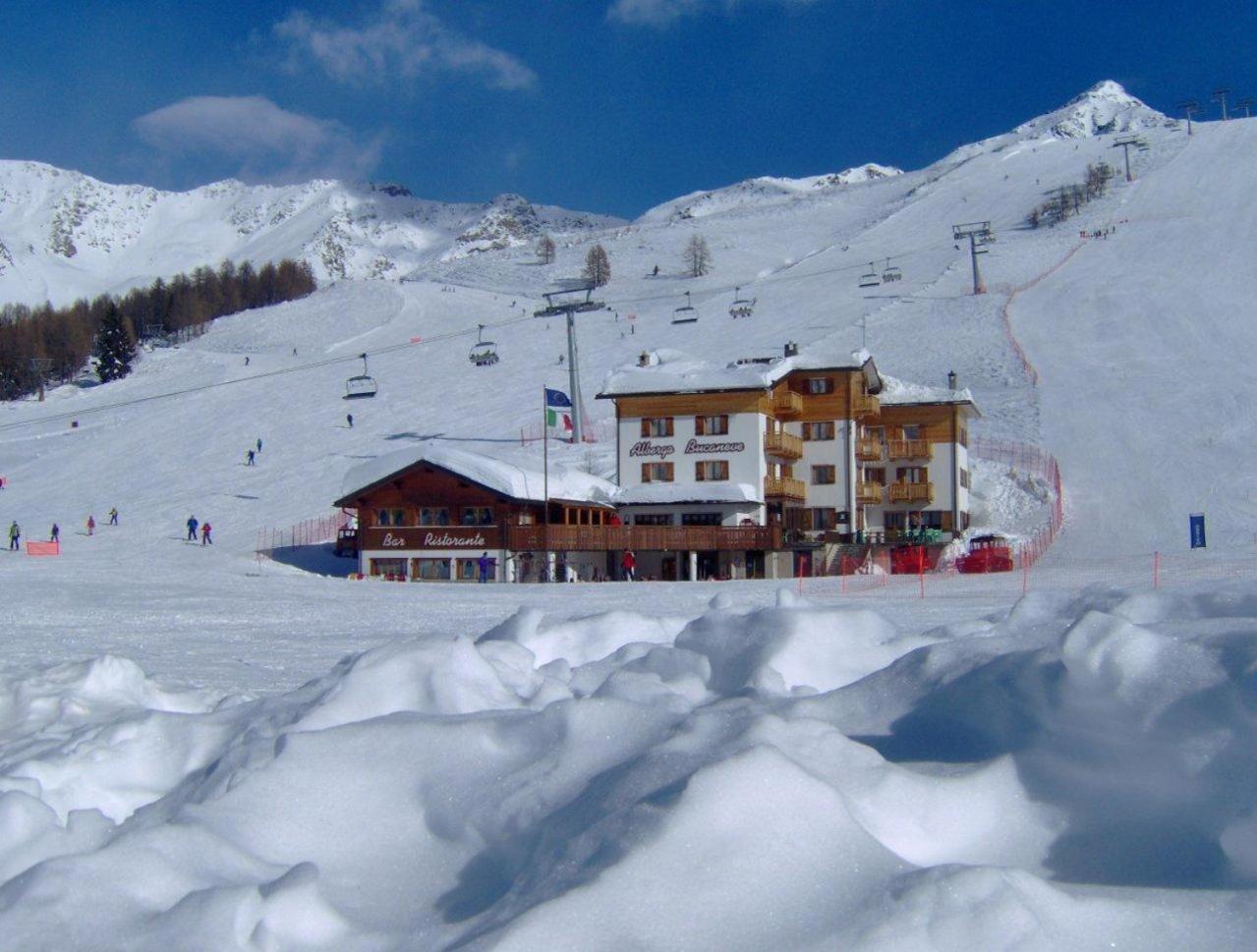 Albergo Bucaneve Campodolcino Buitenkant foto