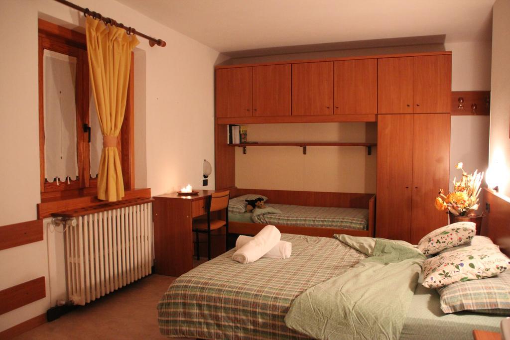Albergo Bucaneve Campodolcino Buitenkant foto